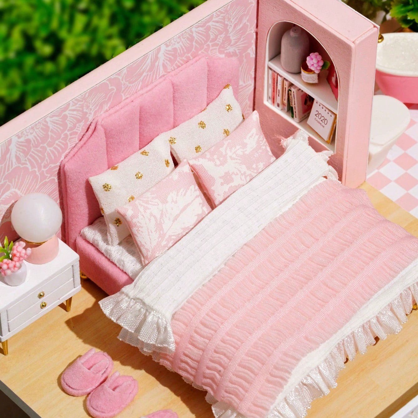 Maison de Poupée - MiniDollhousePuzzle™ - Rose à une chambre